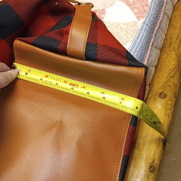 Buffalo Plaid Monogrammed Tote Bag with letter "J" nwnt - Picture 10 of 12